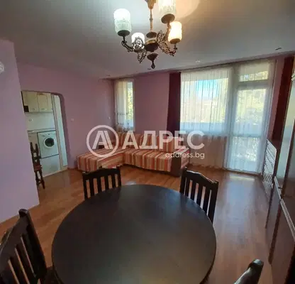 Снимка 2 — Тристаен апартамент в Пловдив, Хисаря