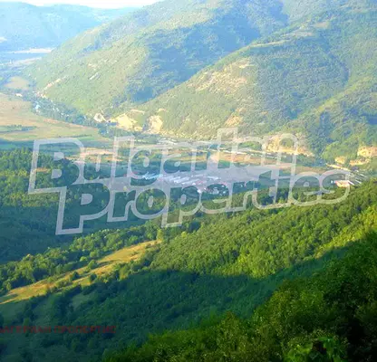 Photo 2 — Agricultural Land in Oblast Lovech, Teteven
