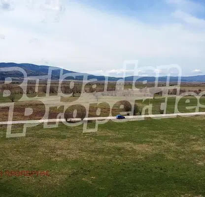 Photo 3 — Agricultural Land in област София, Prodanovci