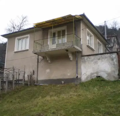 Photo 3 — House in Oblast Smolyan, Banite