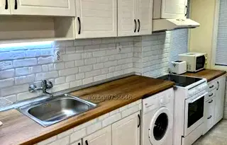 Двустаен апартамент в Бургас, Лазур