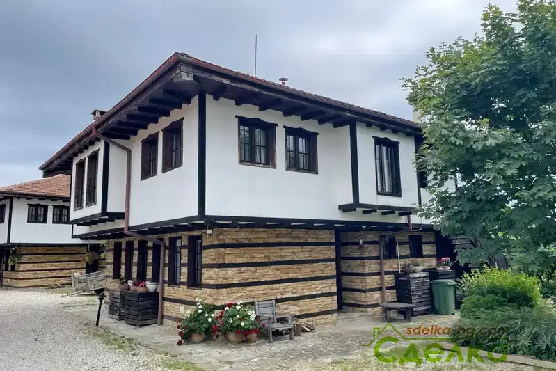 Къща в Габрово, с. Поповци