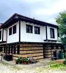 Къща в Габрово, с. Поповци