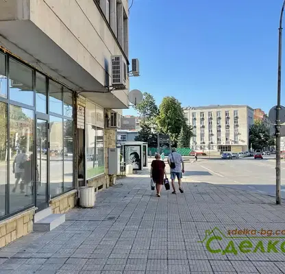 Снимка 2 — Магазин в Габрово, Център
