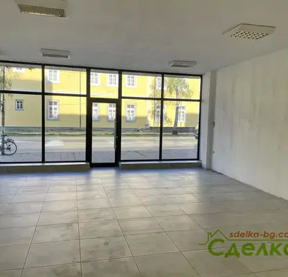 Снимка 4 — Магазин в Габрово, Център
