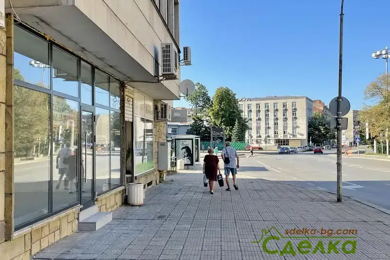 Магазин в Габрово, Център