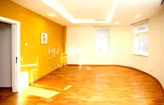 Офис в София, Център