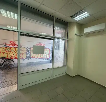 Photo 2 — Office in Ruse, Centyr