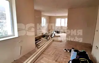 Бизнес имот във Варна, Бриз