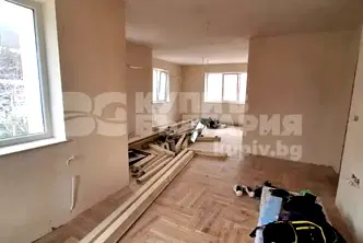 Бизнес имот във Варна, Бриз