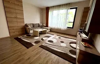 Тристаен апартамент в Бургас, Център