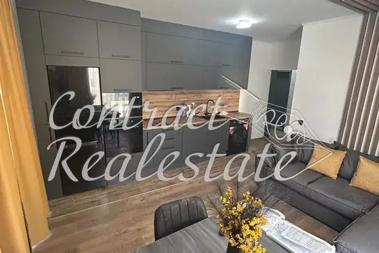 3-bedroom apartment in Varna, Izgrev
