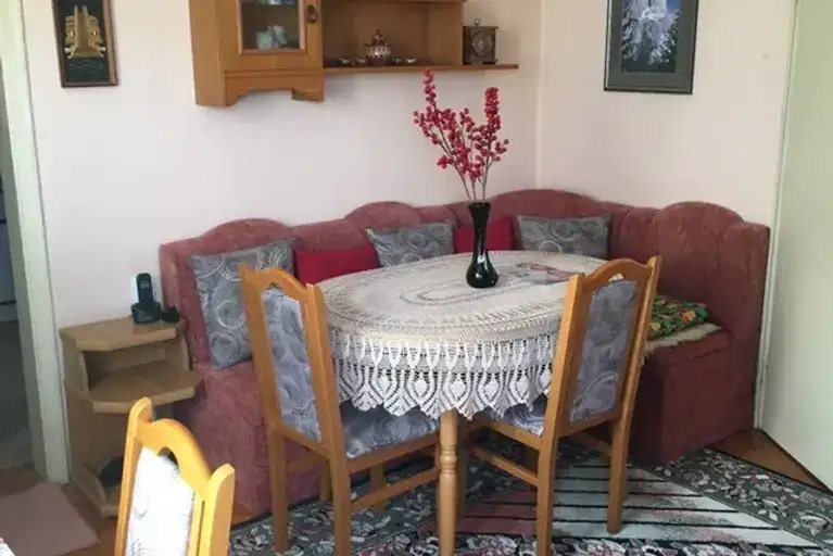 4-bedroom apartment in Veliko Tyrnovo, Centyr