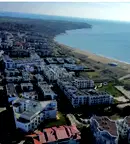 Двустаен апартамент с тераса в нова сграда в Сарафово, Бургас