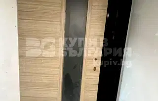 Едностаен апартамент на тавански етаж в Колхозен пазар, Варна