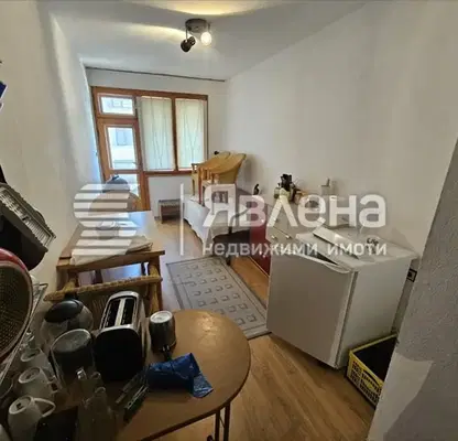 Снимка 4 — Етаж от къща в Бургас, Свети Влас