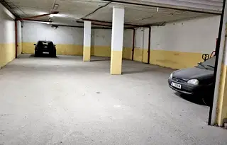 Гараж/Паркомясто в Благоев, Широк център