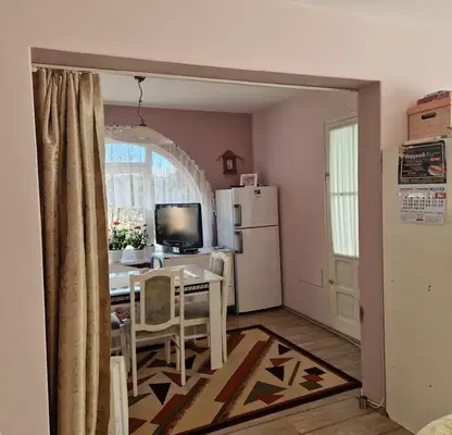 Photo 2 — House in Dobrich, Centyr
