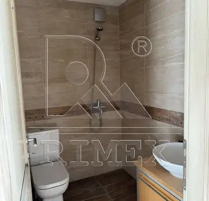 Photo 5 — House in Plovdiv, Centyr