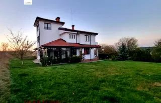 Къща в София, Горна баня