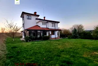 Къща в София, Горна баня