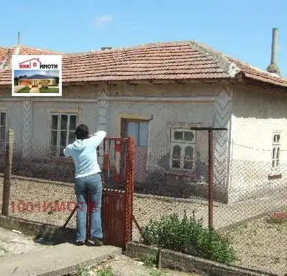Снимка 5 — Къща в Добрич, с. Змеево