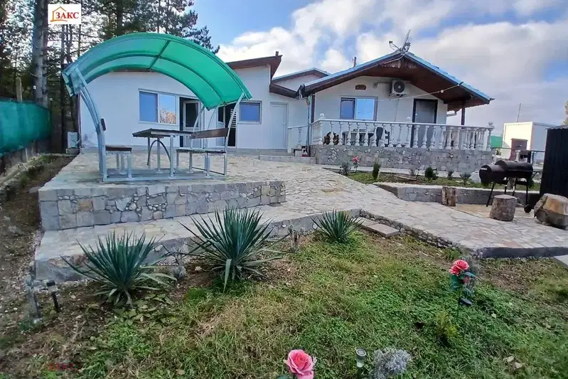 Къща в Кърджали, с. Брош