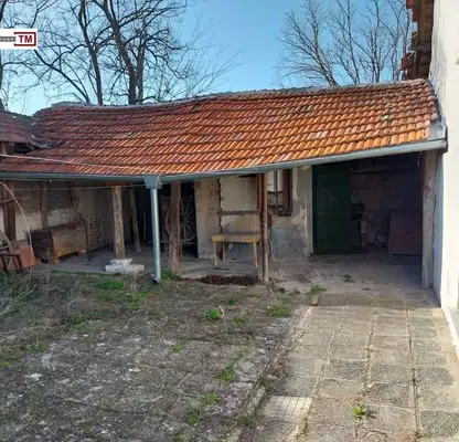 Снимка 2 — Къща в Стара Загора, с. Трънково