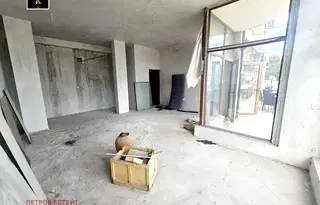 Магазин в Пазарджик, Велин