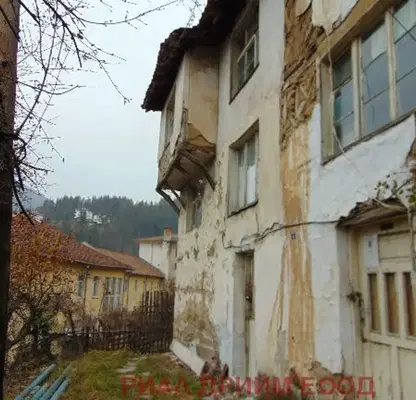 Photo 4 — Plot in Smolyan, Ustovo
