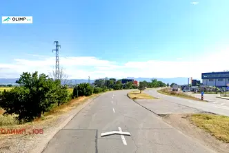 Парцел в София, Враждебна