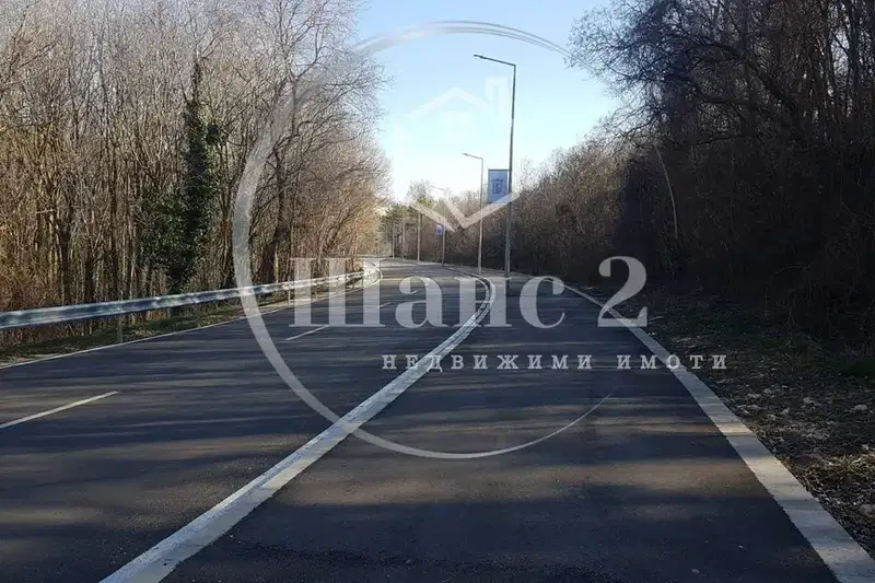 Парцел в Добрич, Каварна