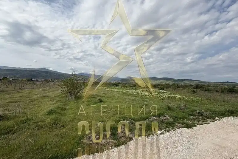 Plot in Oblast Plovdiv, Pyrvenec