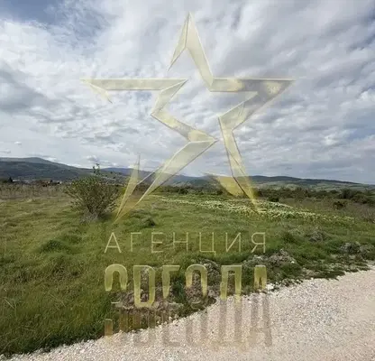 Photo 2 — Plot in Oblast Plovdiv, Pyrvenec