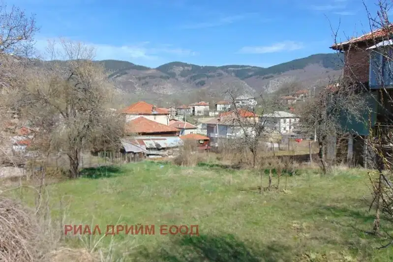 Plot in Oblast Smolyan, Pavelsko