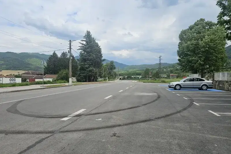 Парцел в София, Правец