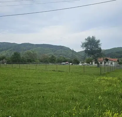 Снимка 4 — Парцел в София, Правец