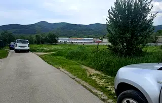 Парцел в София, Правец