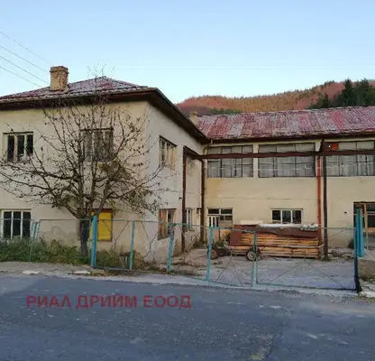 Photo 2 — Industrial Building in Oblast Smolyan, Arda