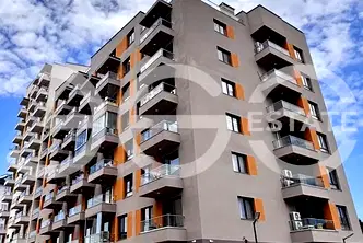 Тристаен апартамент в Кайсиева ина