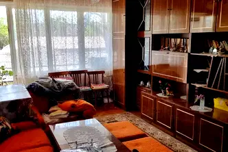Тристаен апартамент в Раз, Бели Лом