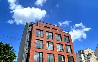 Тристаен апартамент в София, Център