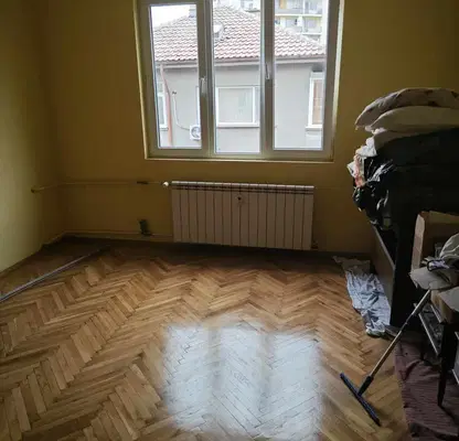 Снимка 2 — Тристаен апартамент в Плевен, Идеален център