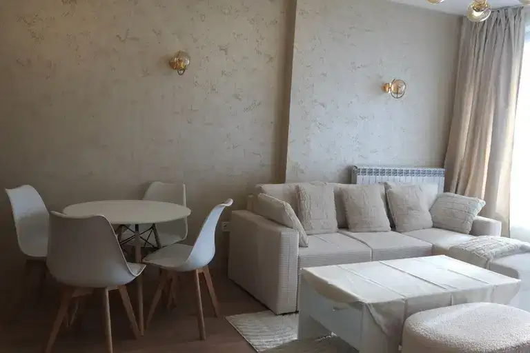 3-bedroom apartment in Sofiya, Krystova Vada
