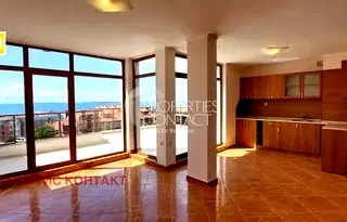Тристаен апартамент в Бургас, Свети Влас