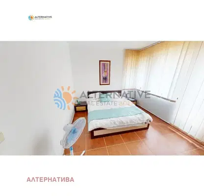 Снимка 5 — Тристайен апартамент в с. Кошарица с изглед към комплекса