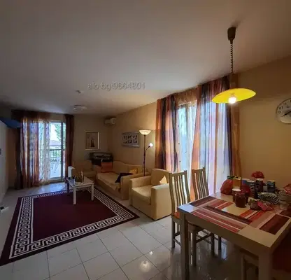 Photo 3 — 3-bedroom apartment in Oblast Dobrich, Rogachevo