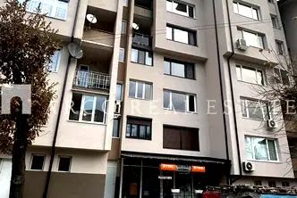 Тристаен апартамент в Смолян, Девин
