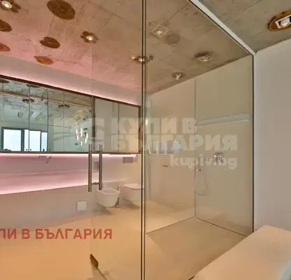 Снимка 4 — Многостаен апартамент във Варна, Бриз