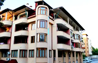 Многостаен апартамент в София, Горна баня